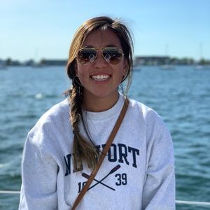 Meet your Posher, Jaclyn